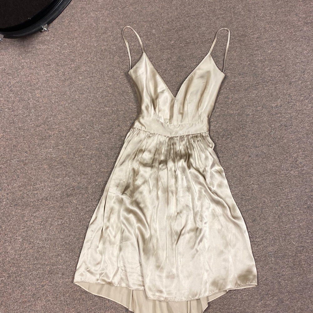 Above the knee silt dress new with tag